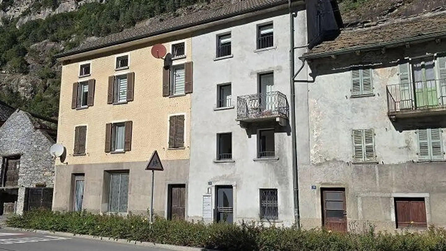 Edificio residenziale in vendita - 6742 Pollegio