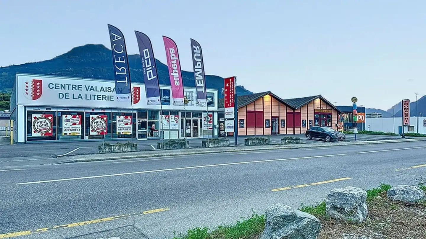 Commercial for sale - 1964 Conthey