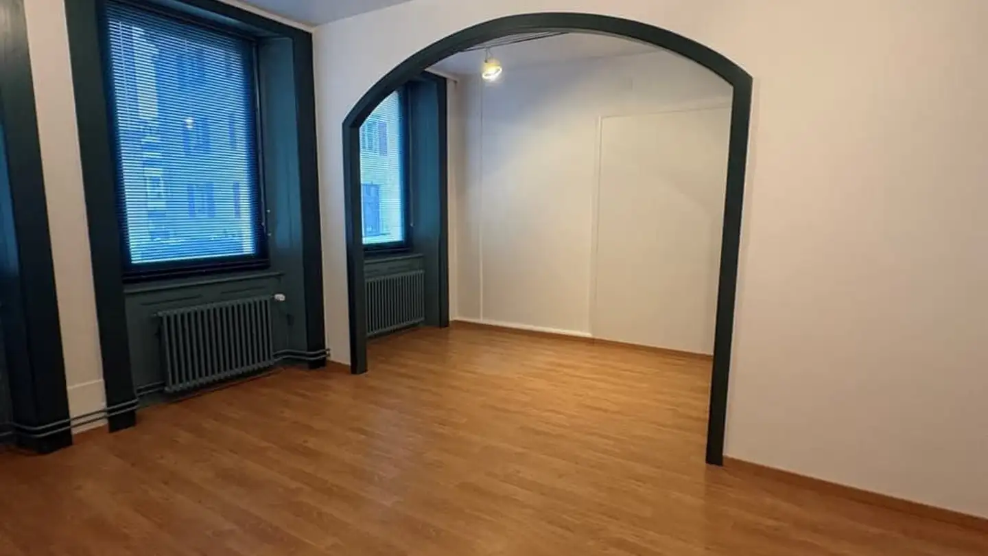 Gewerbe mieten - Rue des Billodes 26, 2400 Le Locle