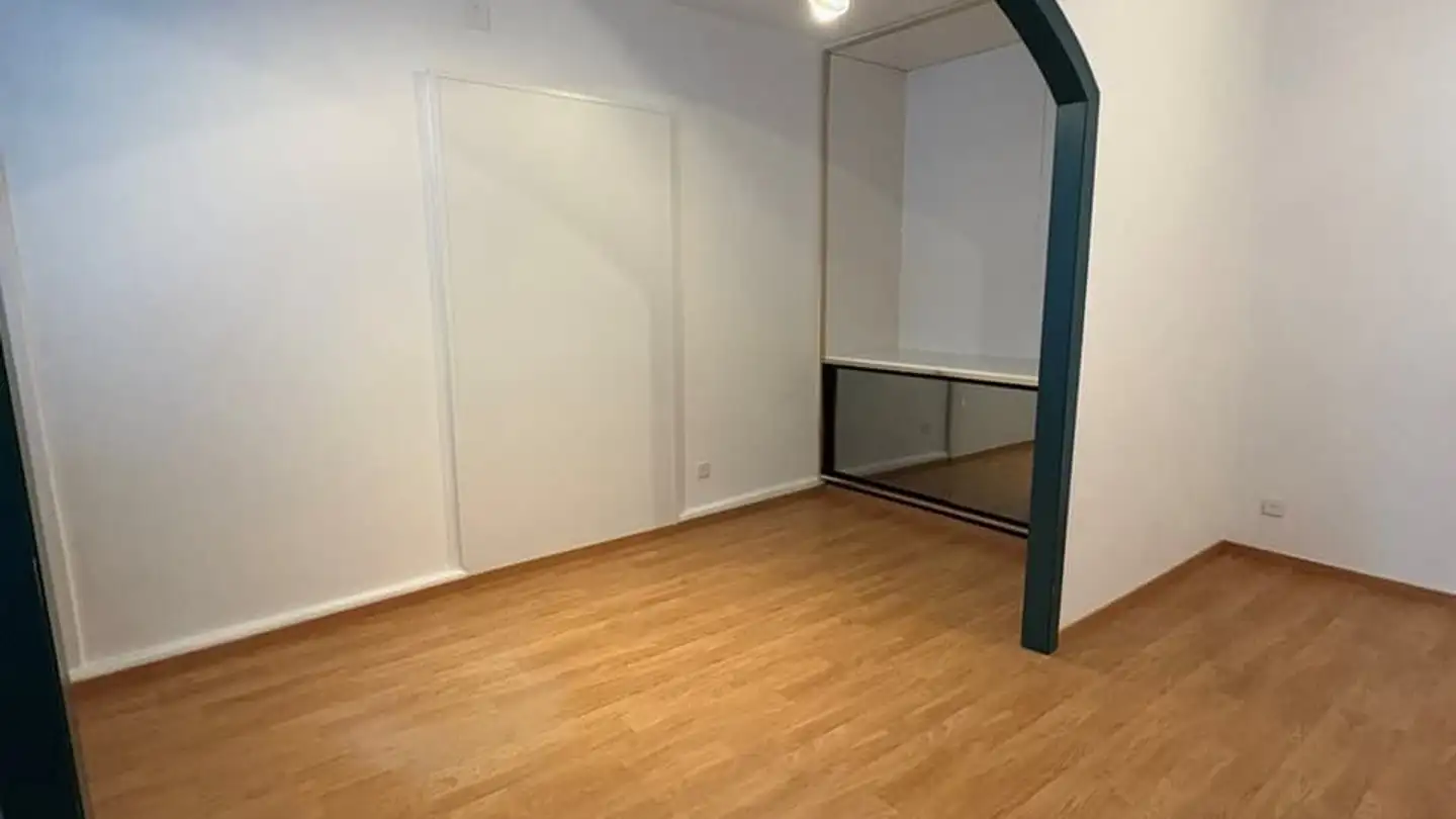 Gewerbe mieten - Rue des Billodes 26, 2400 Le Locle - Foto 2