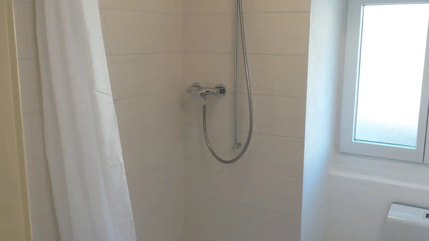 Apartment for rent - Via della Stazione 13, 6780 Airolo - Photo 3