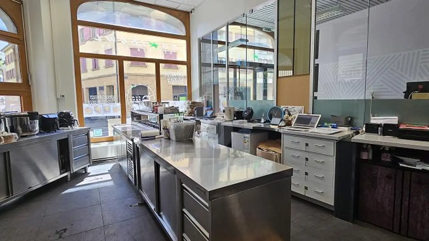 Restaurant for sale - 2000 Neuchâtel - Photo 4