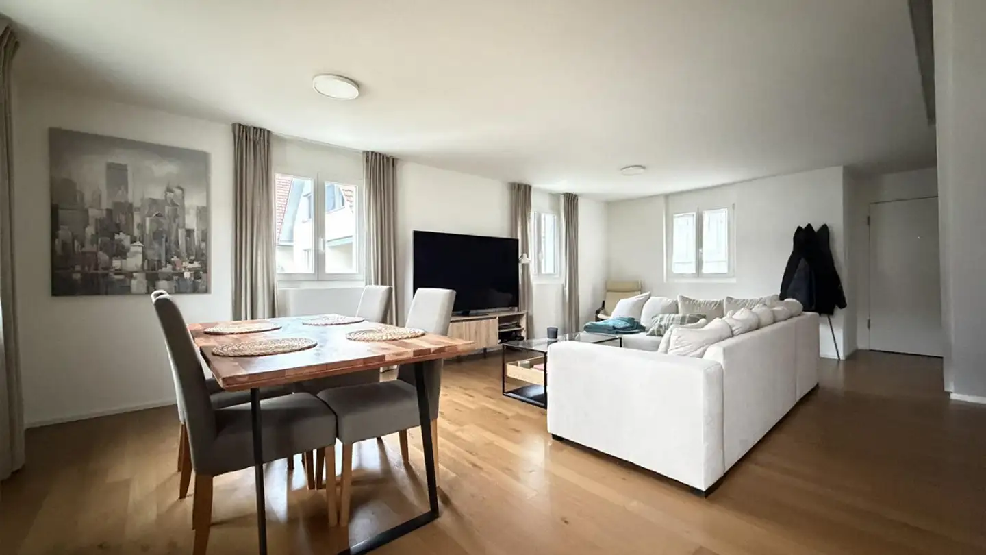 Wohnung mieten - Zürcherstrasse 17, 8104 Weiningen ZH - Foto 3