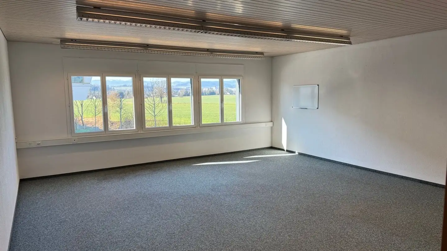 Office space for rent - St. Gallerstrasse 17, 9524 Zuzwil SG - Photo 2