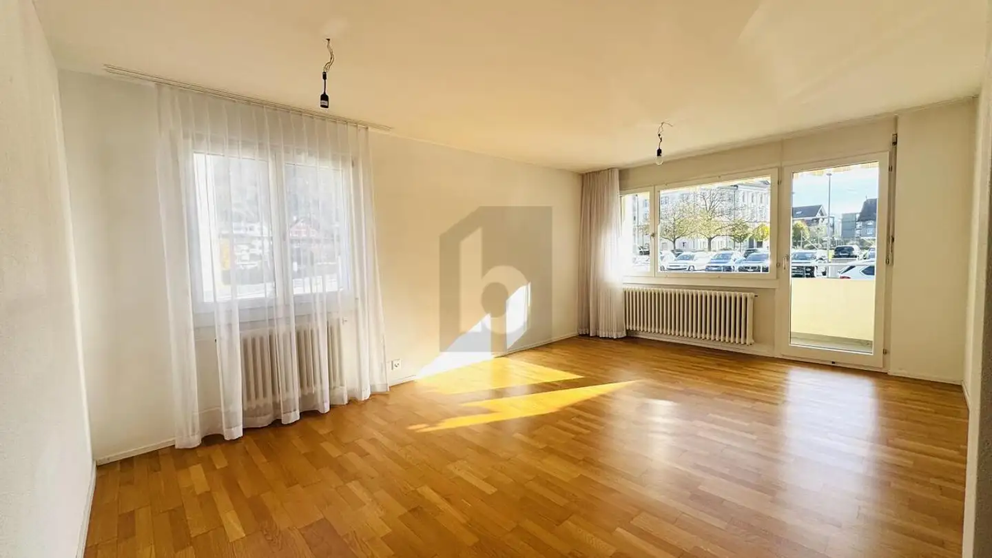 Appartamento in affitto - 6415 Arth - Photo 2