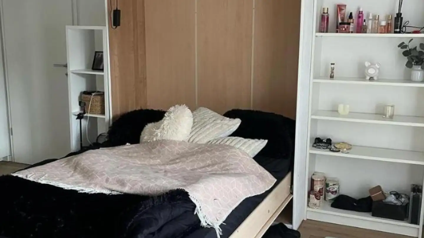 Furnished apartment for rent - Clos-De-Bonané 1, 1565 Vallon - Photo 2
