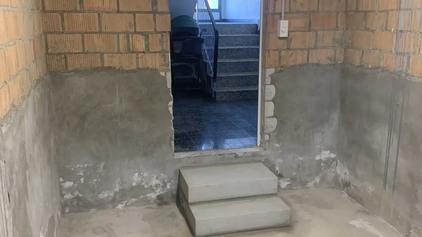 Gewerbe mieten - Fliederweg 1, 3661 Uetendorf