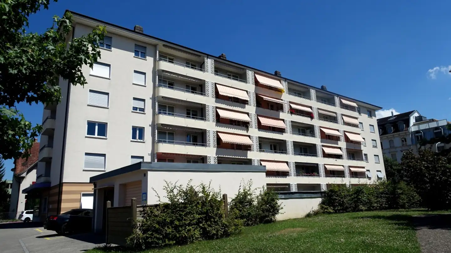 Wohnung mieten - Avenue De La Gare 18, 2800 Delémont - Foto 4