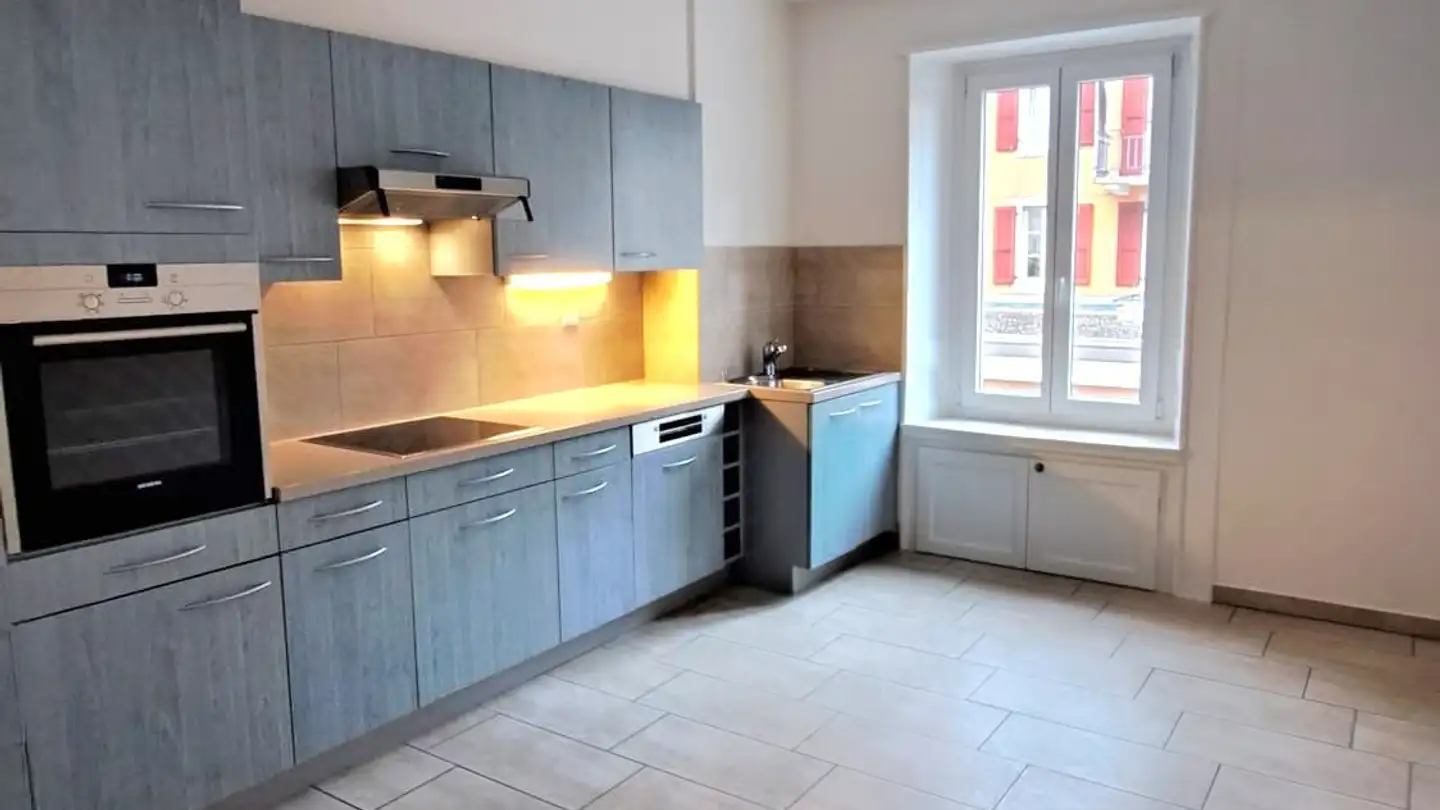 Apartment for rent - Avenue De La Gare 14, 2114 Fleurier - Photo 2