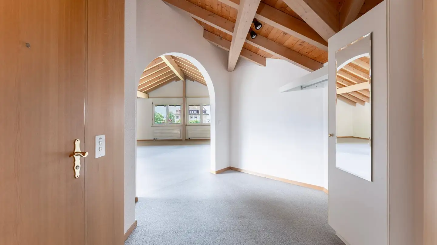 Dachgeschosswohnung kaufen - Am Lauener 9b, 3800 Unterseen - Foto 2