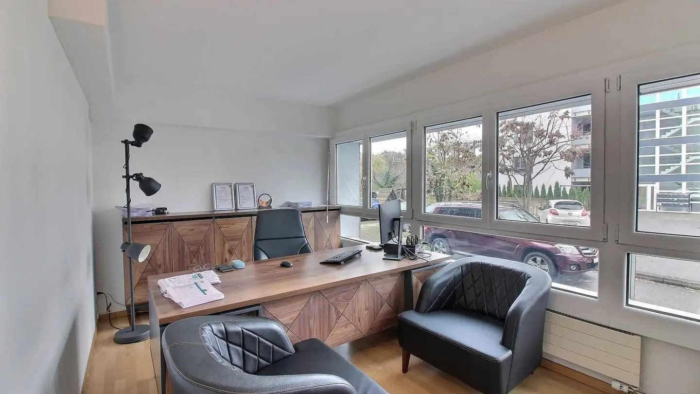 Office space for rent - 1024 Ecublens VD - Photo 2