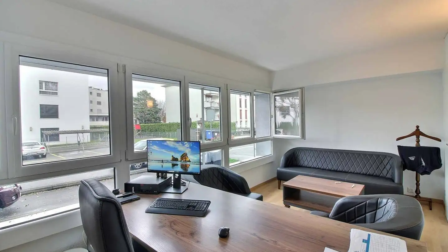 Office space for rent - 1024 Ecublens VD - Photo 3