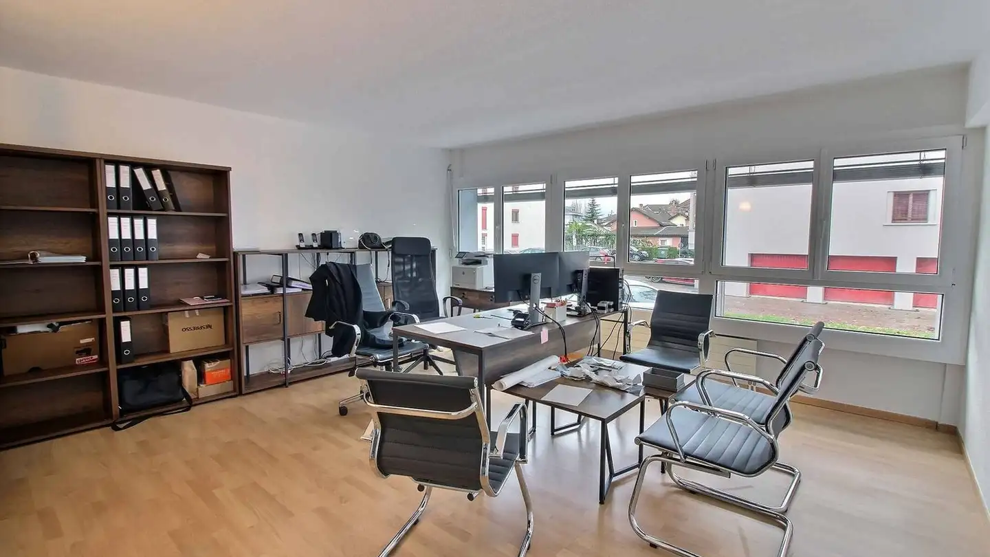 Office space for rent - 1024 Ecublens VD - Photo 4