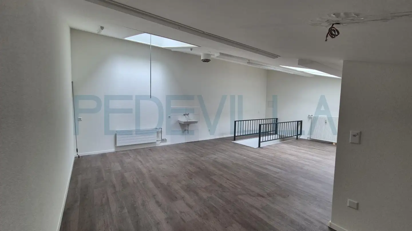 Magasin à louer - Industriestrasse 11, 2553 Safnern - Photo 2