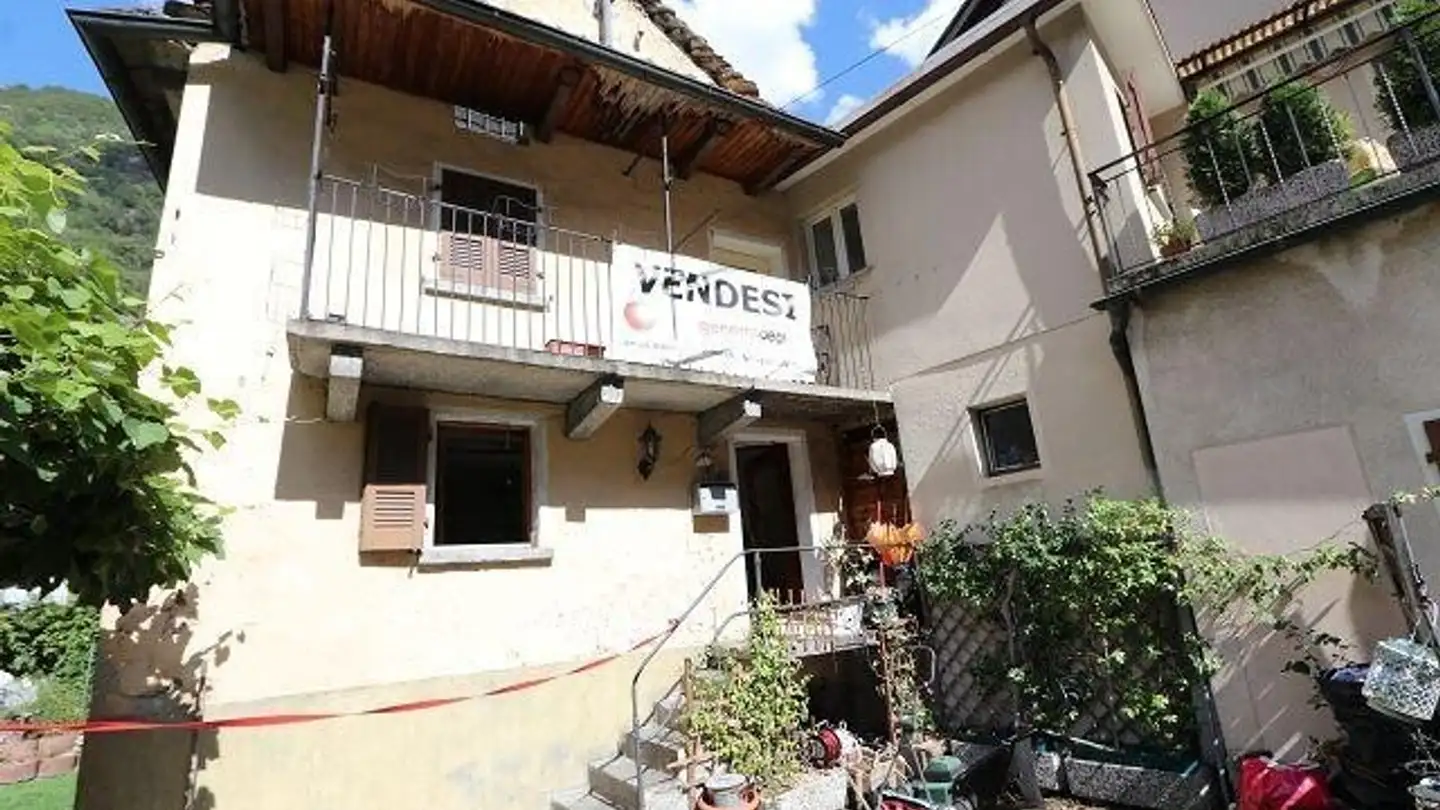 Casa grotta in vendita - 6745 Giornico