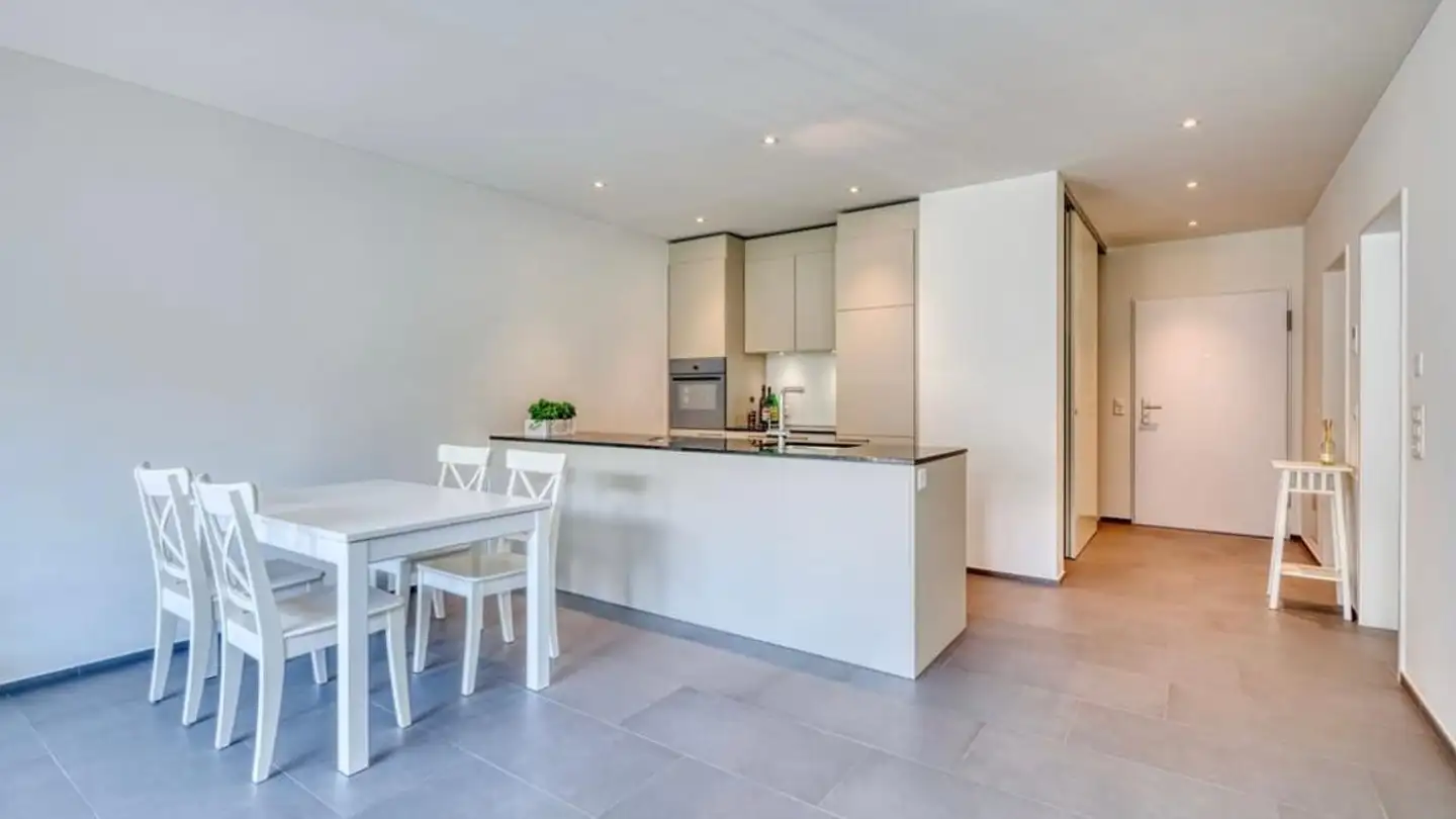 Apartment for rent - Zugerstrasse 43, 8820 Wädenswil - Photo 2