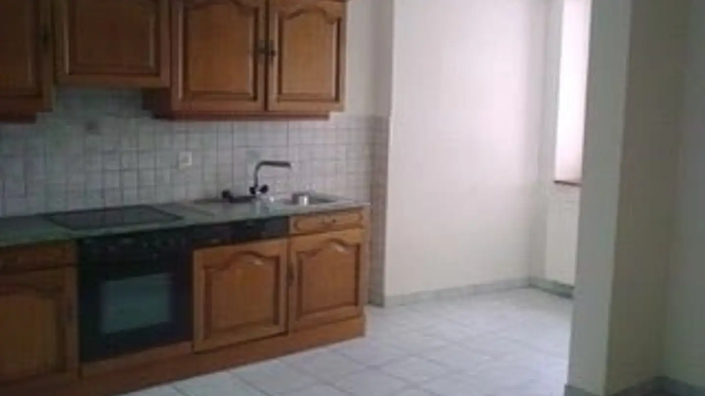 Apartment for rent - Rue Nagelin, 1880 Bex - Photo 3