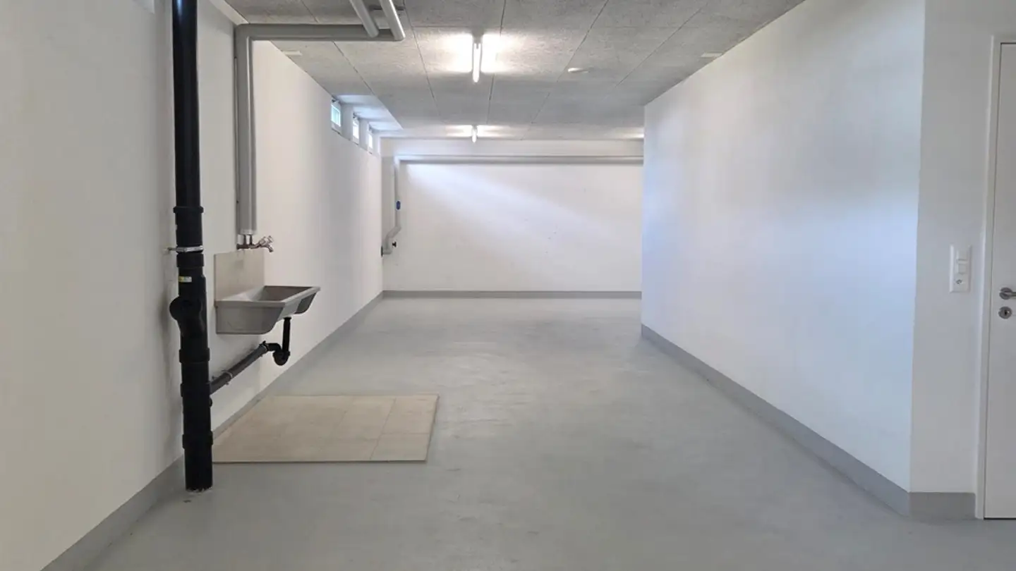 Storage space for rent - Hochstrasse 137, 8330 Pfäffikon ZH - Photo 3