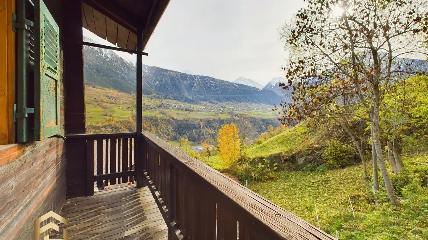 Residential building for sale - 3982 Bitsch