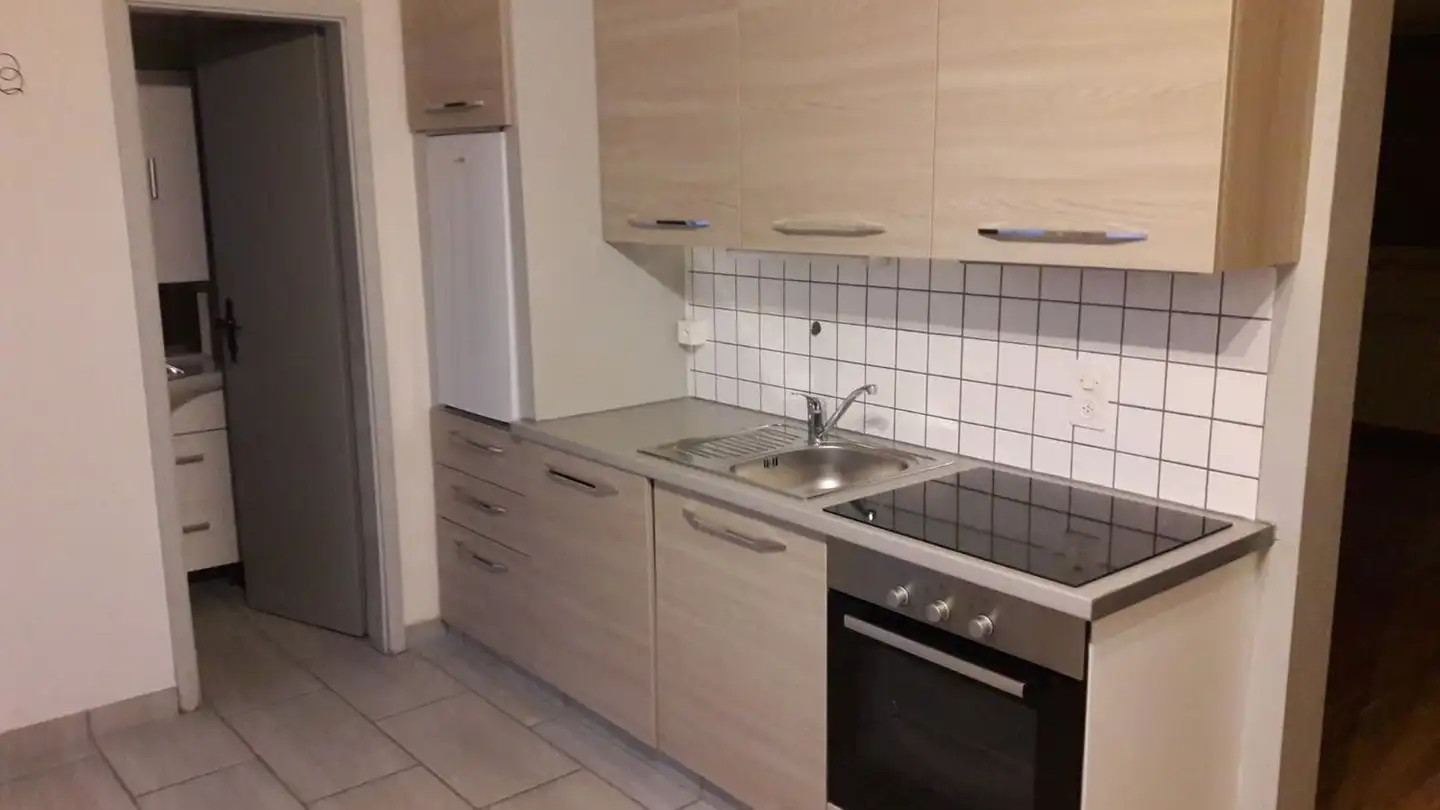 Studio à louer - Jungfraustrasse 27, 3661 Uetendorf - Photo 3