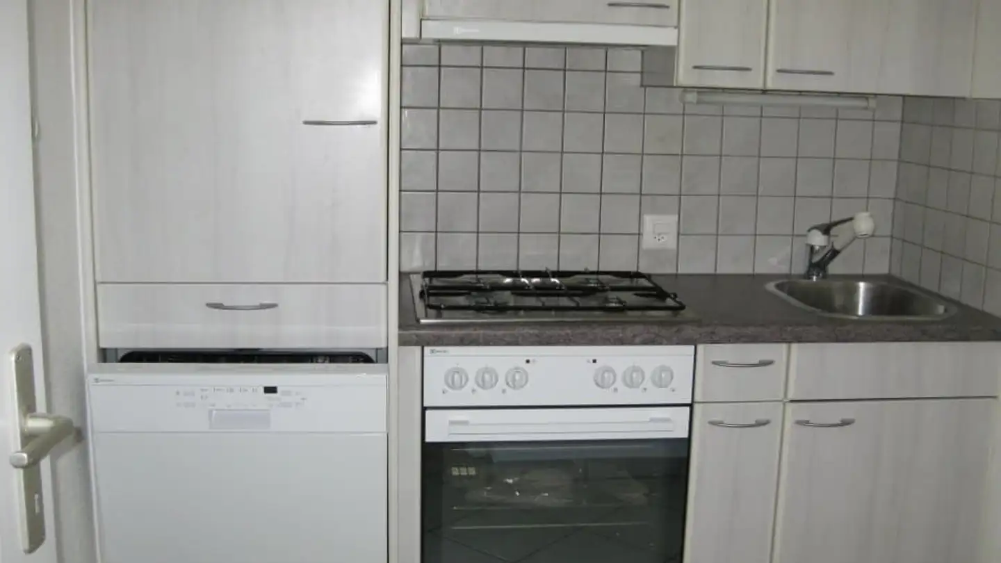 Apartment for rent - Chemin des Saules 5, 2013 Colombier NE - Photo 3