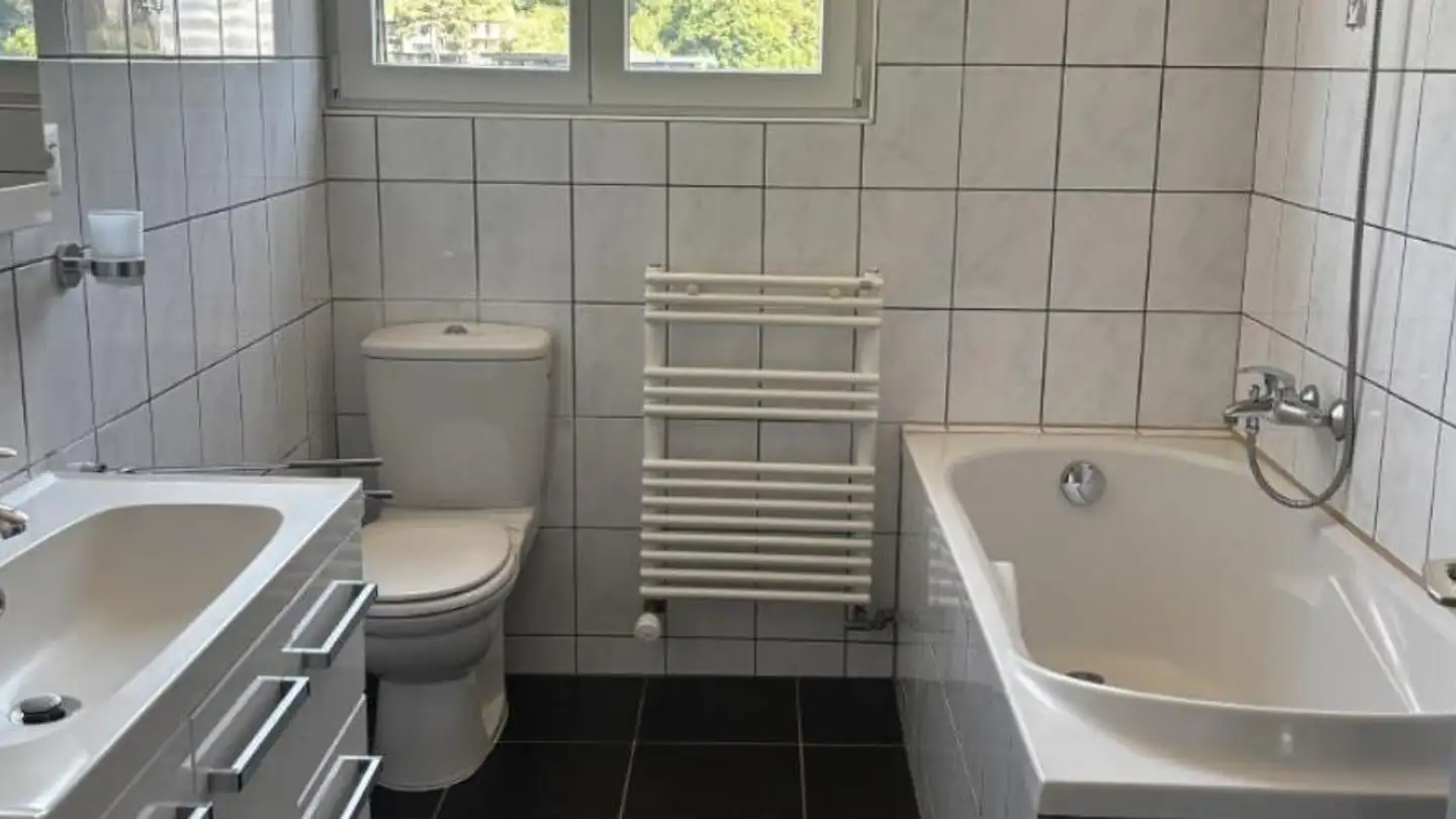 Dachgeschosswohnung mieten - Rue de l'Est 14, 2740 Moutier - Foto 3