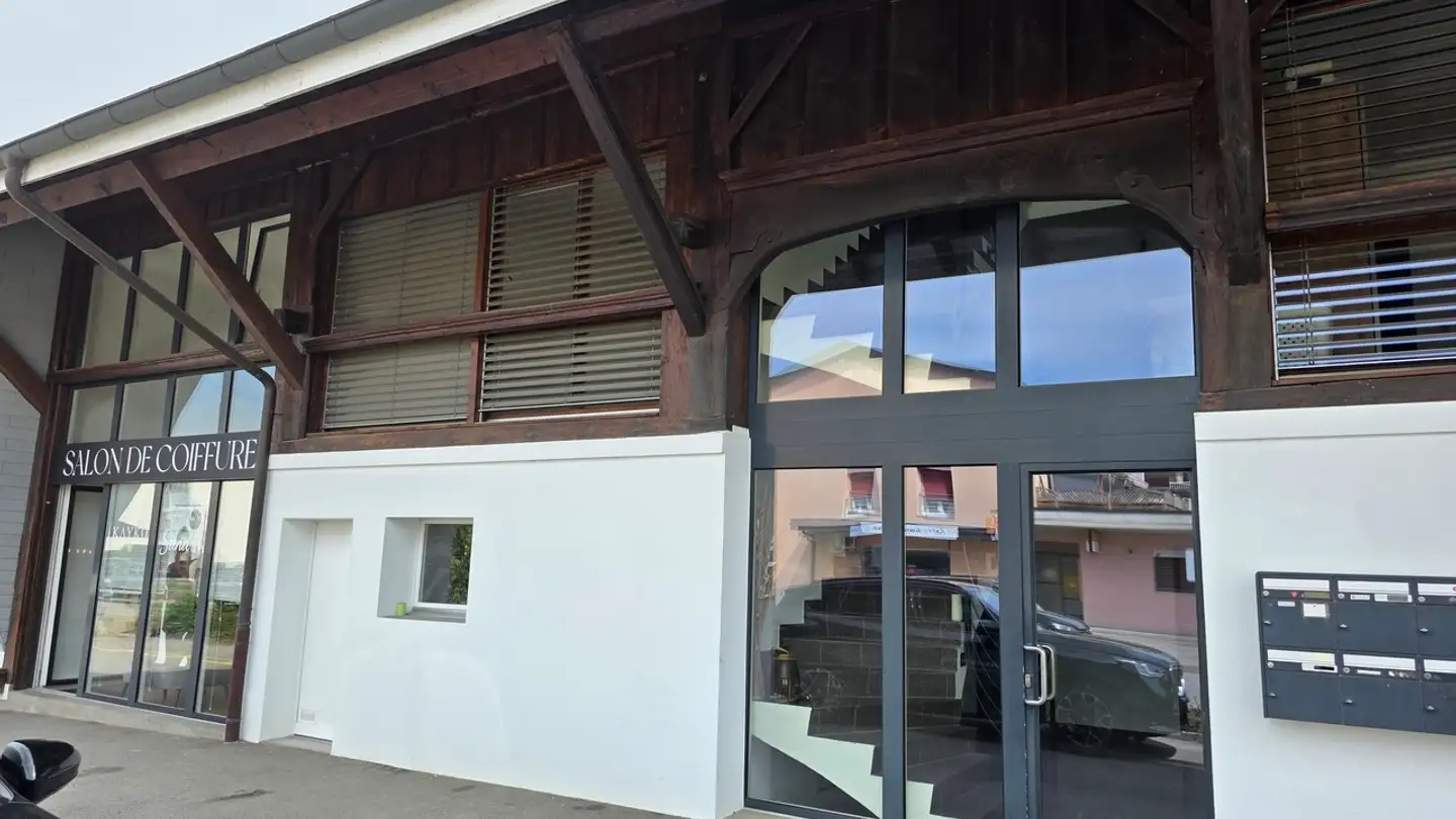 Spazio ufficio in affitto - Route De Lossy, 1782 Belfaux - Foto 2