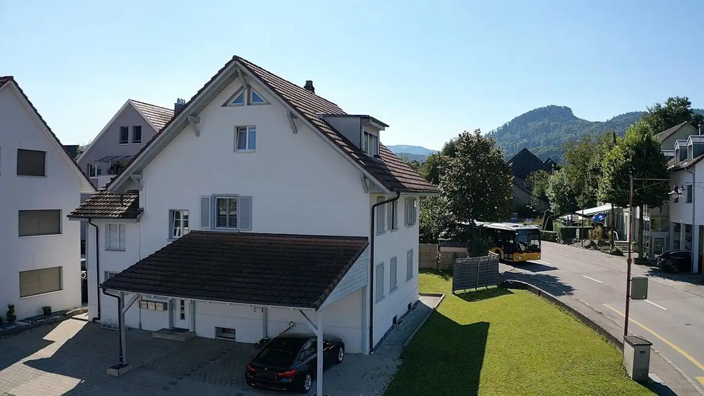Mehrfamilienhaus kaufen - Laufenstrasse 30, 4246 Wahlen b. Laufen