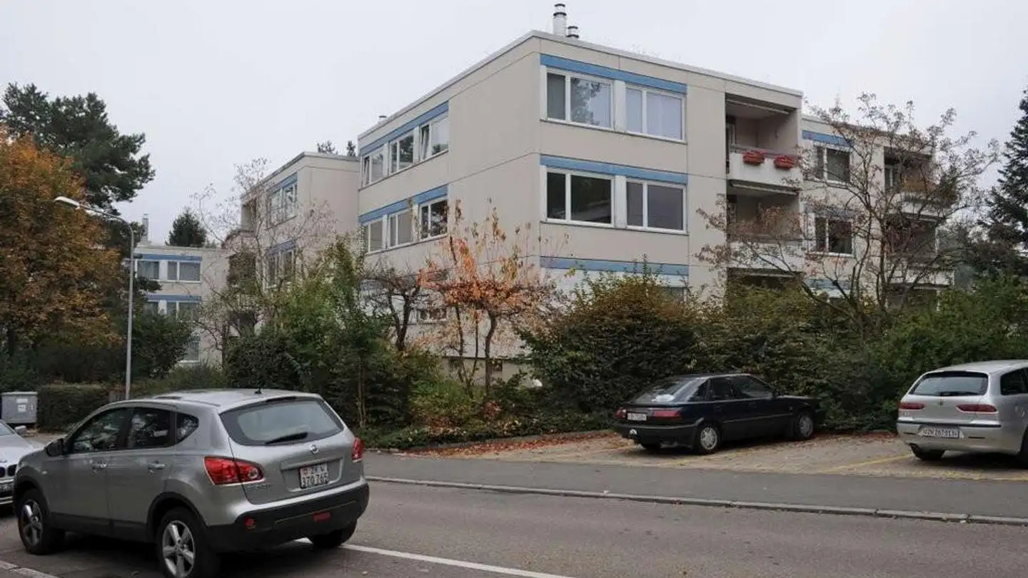 Wohnung mieten - Im Ahorn 7, 8125 Zollikerberg