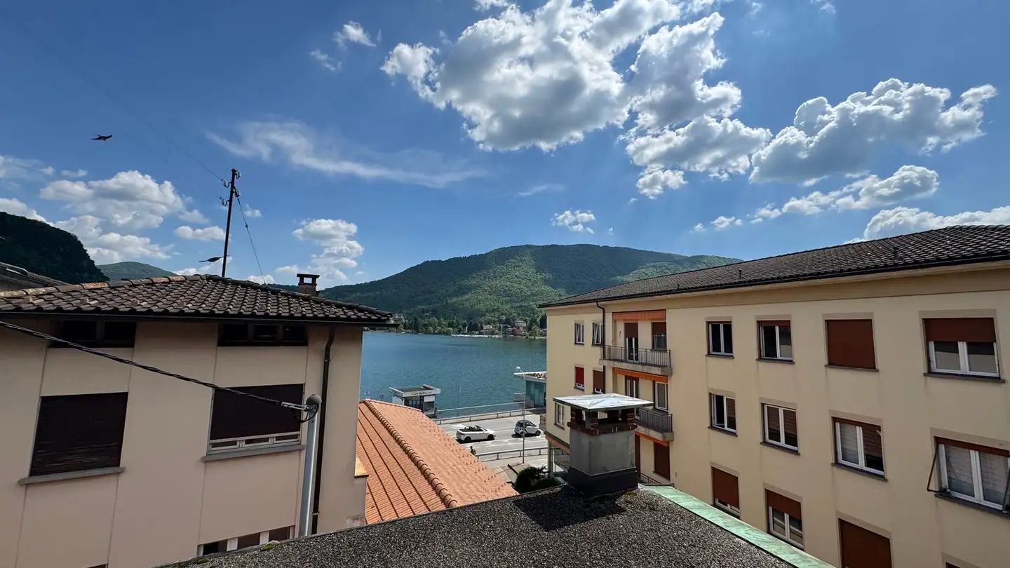 Attique à louer - Vicolo Pessina 10, 6988 Ponte Tresa