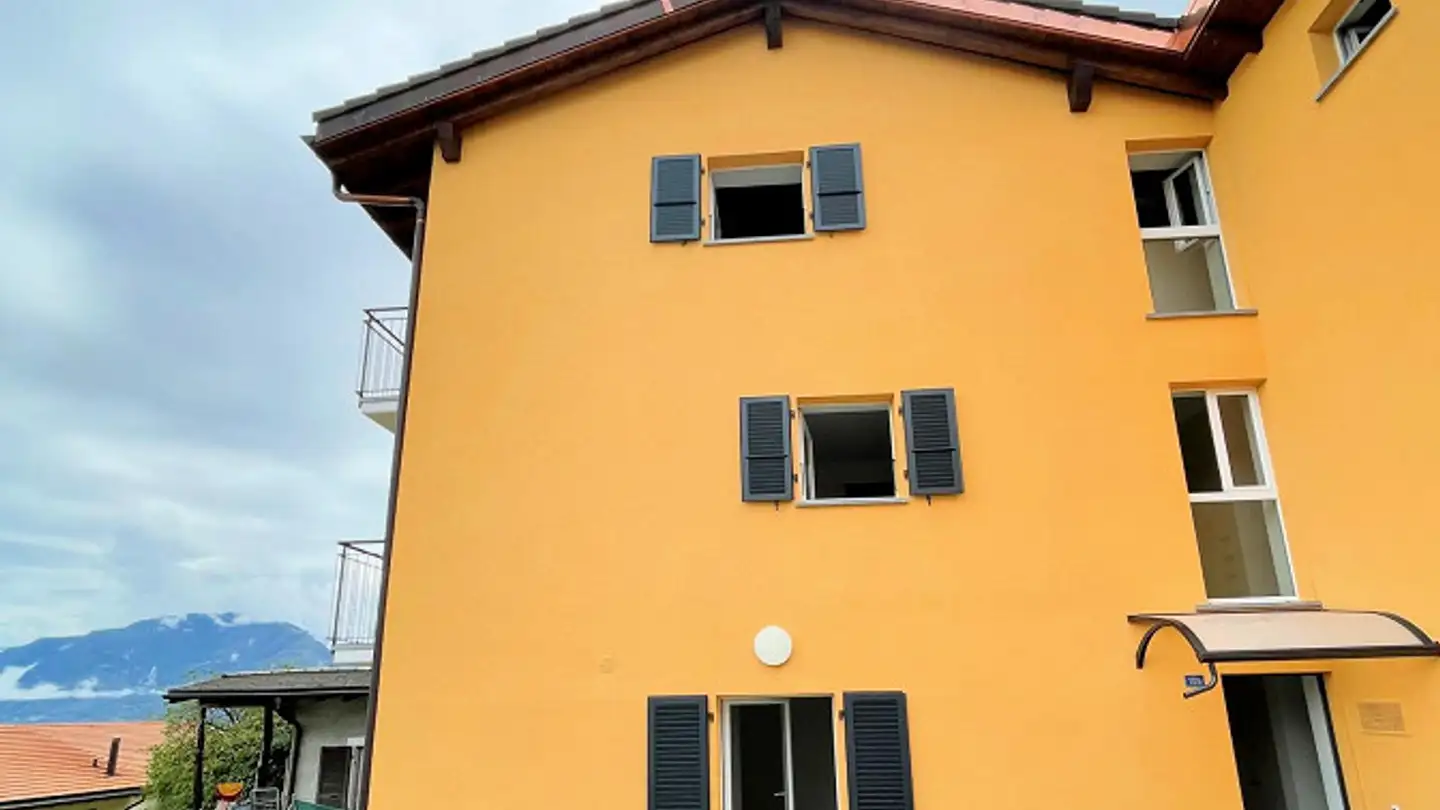 Casa singola in affitto - Via San Leonardo, 6599 Robasacco - Photo 2