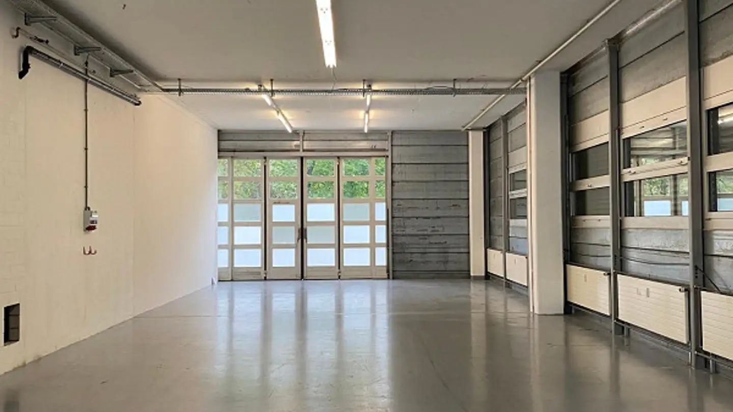 Commercial for rent - Sunnehofstrasse 3, 8493 Saland