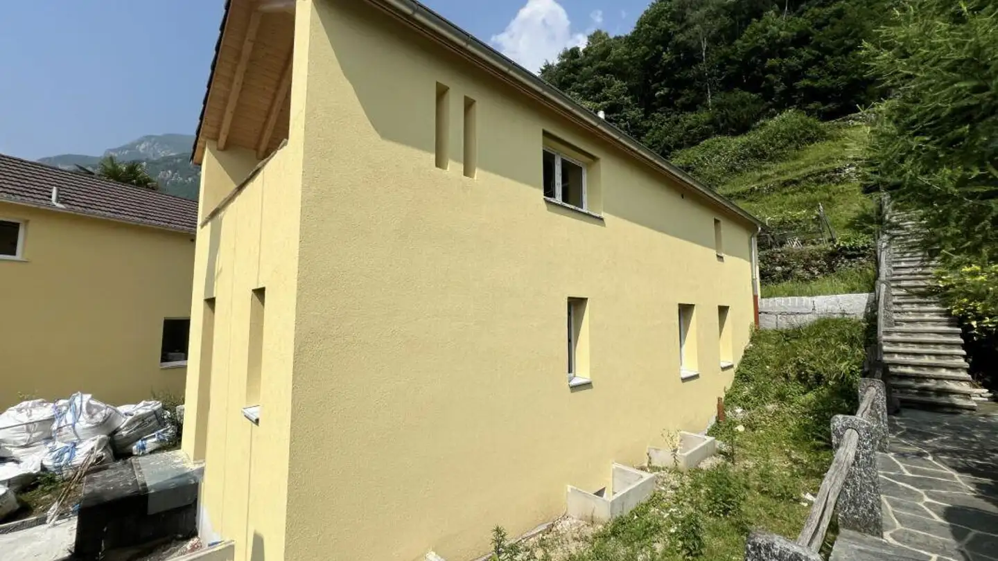 Casa singola in vendita - Via Berzona 34, 6632 Vogorno - Photo 2