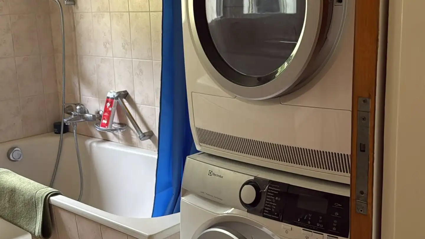 Dachgeschosswohnung mieten - Rue De La Printanière 26, 2720 Tramelan - Foto 3