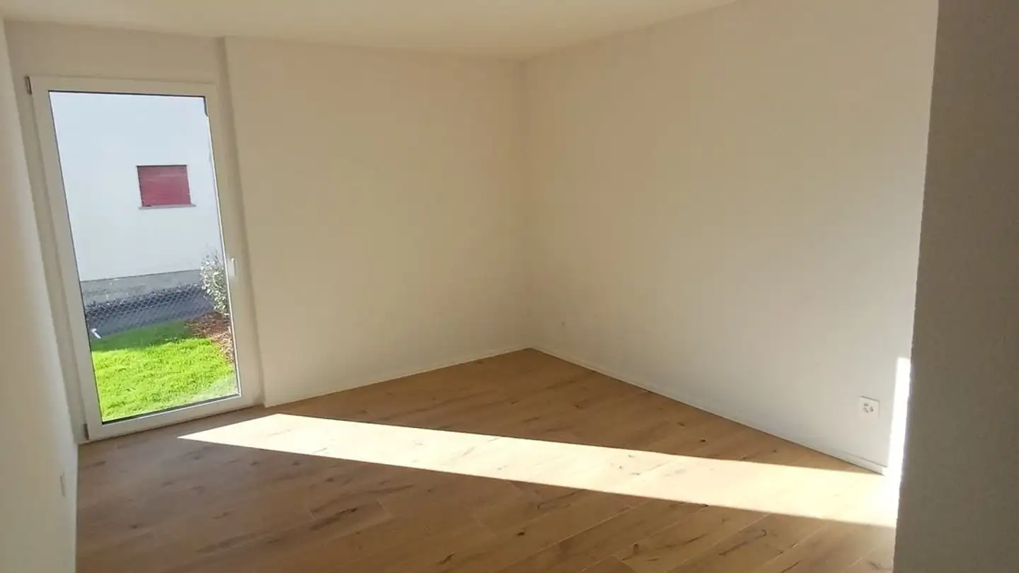 Apartment for rent - Route Du Château 19c, 1566 St-Aubin FR - Photo 4