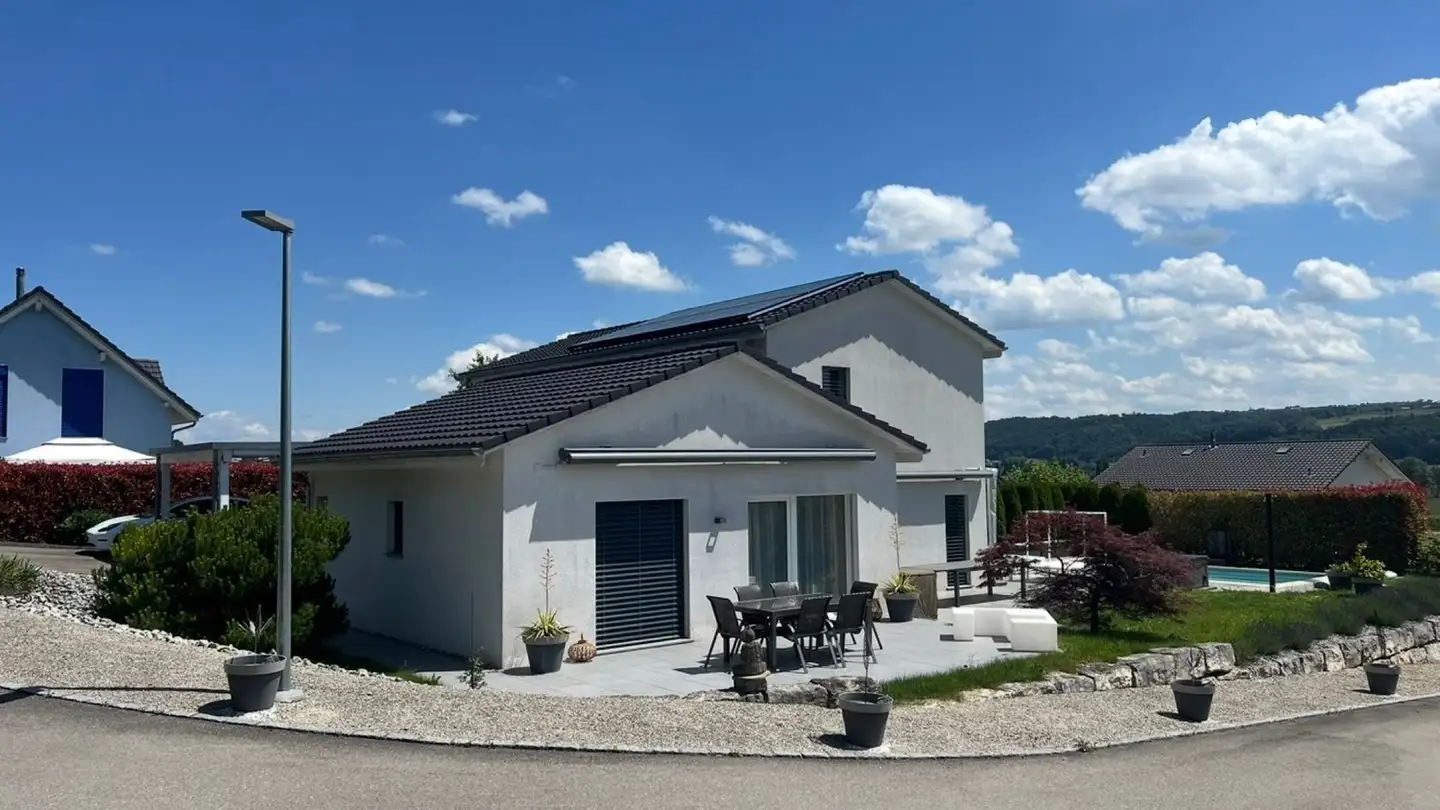 Appartamento in affitto - Le Pommey 32, 1527 Villeneuve FR