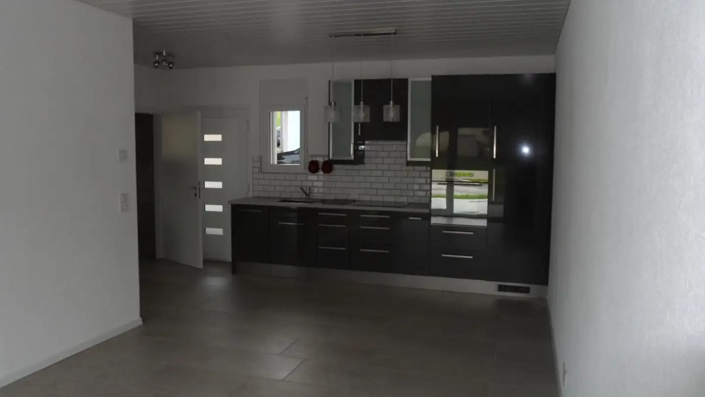 Appartamento in affitto - Le Pommey 32, 1527 Villeneuve FR - Foto 2