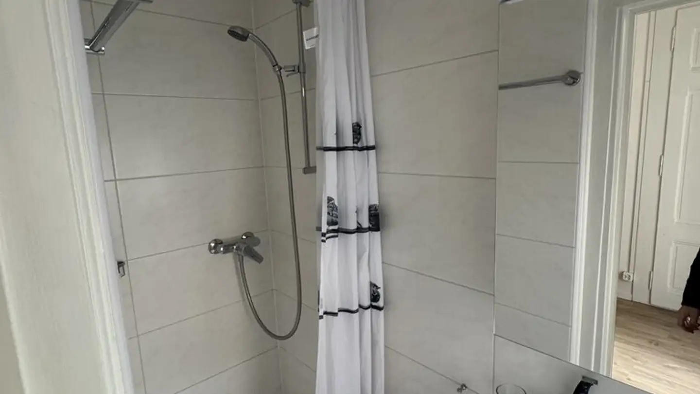 Apartment for rent - Rue Juste-Olivier 13, 1260 Nyon - Photo 3