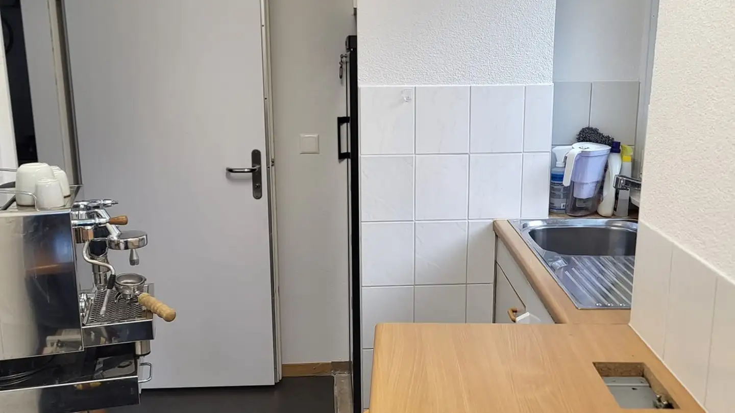 Commerciale in affitto - Hertensteinstrasse 1, 5408 Ennetbaden - Foto 4