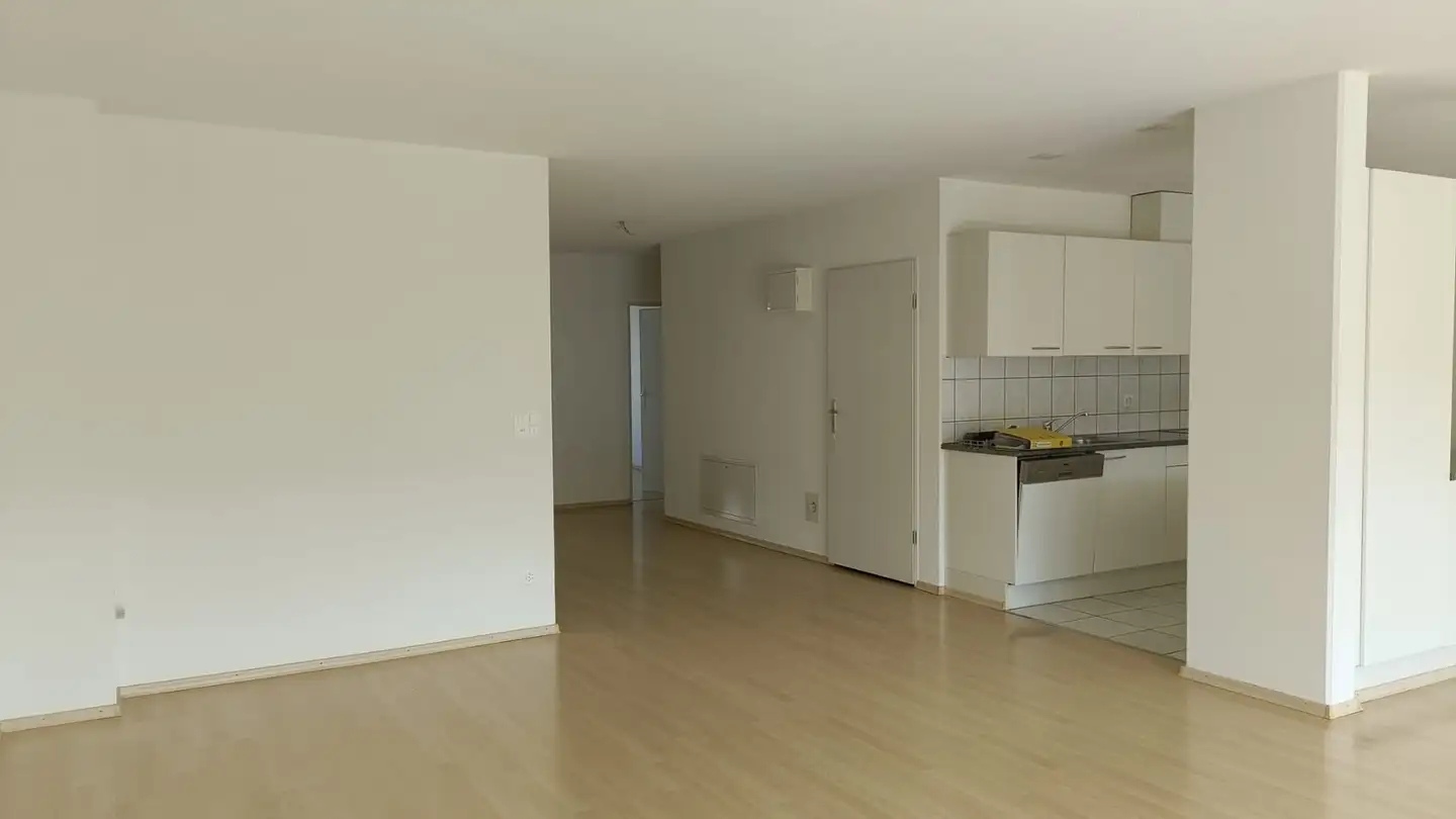 Wohnung mieten - Wehntalerstrasse 612, 8046 Zürich - Foto 2