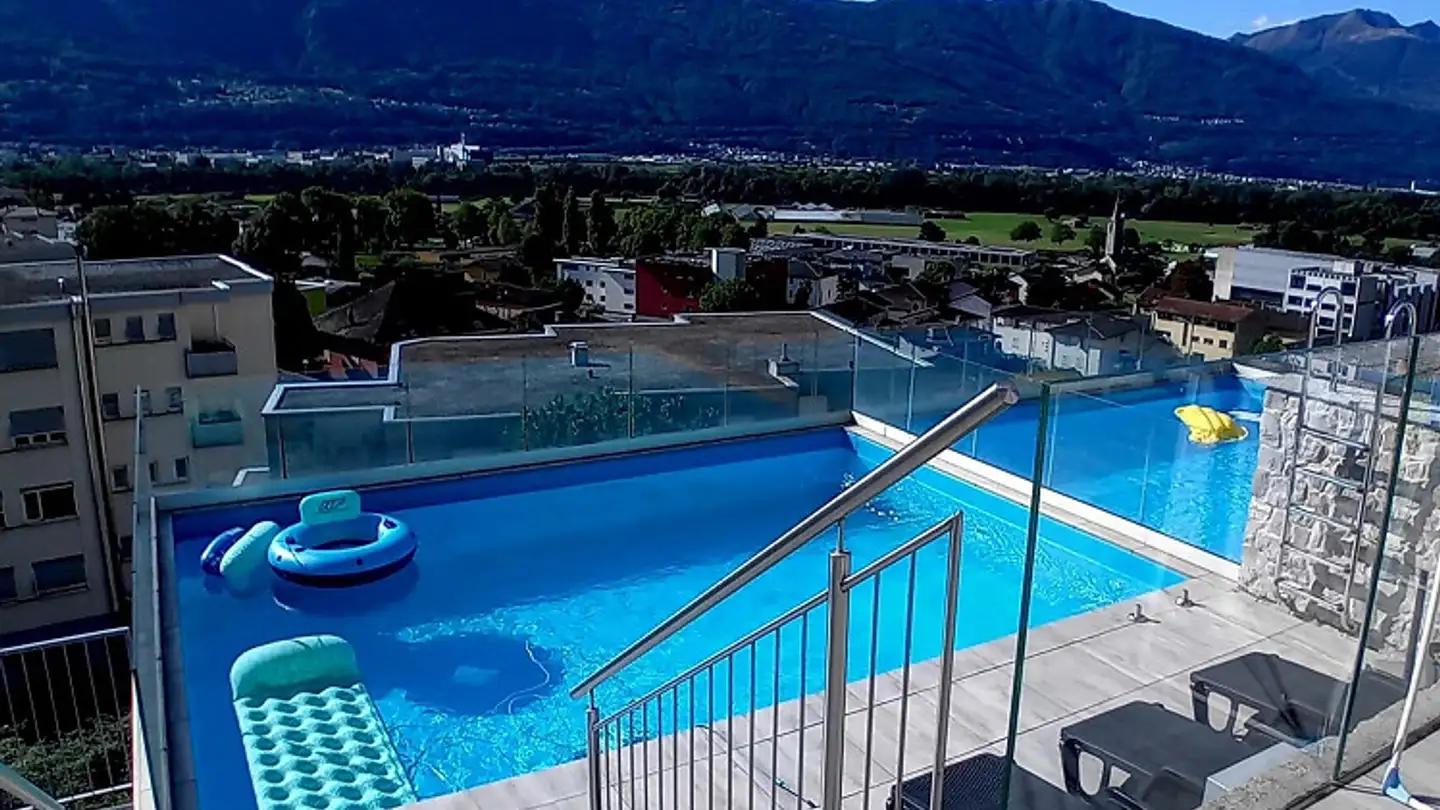 Semi-detached house for rent - 6514 Sementina