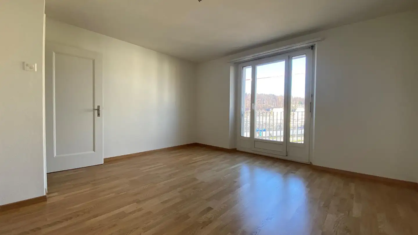 Wohnung mieten - Hofwiesenstrasse, 8604 Volketswil - Foto 2