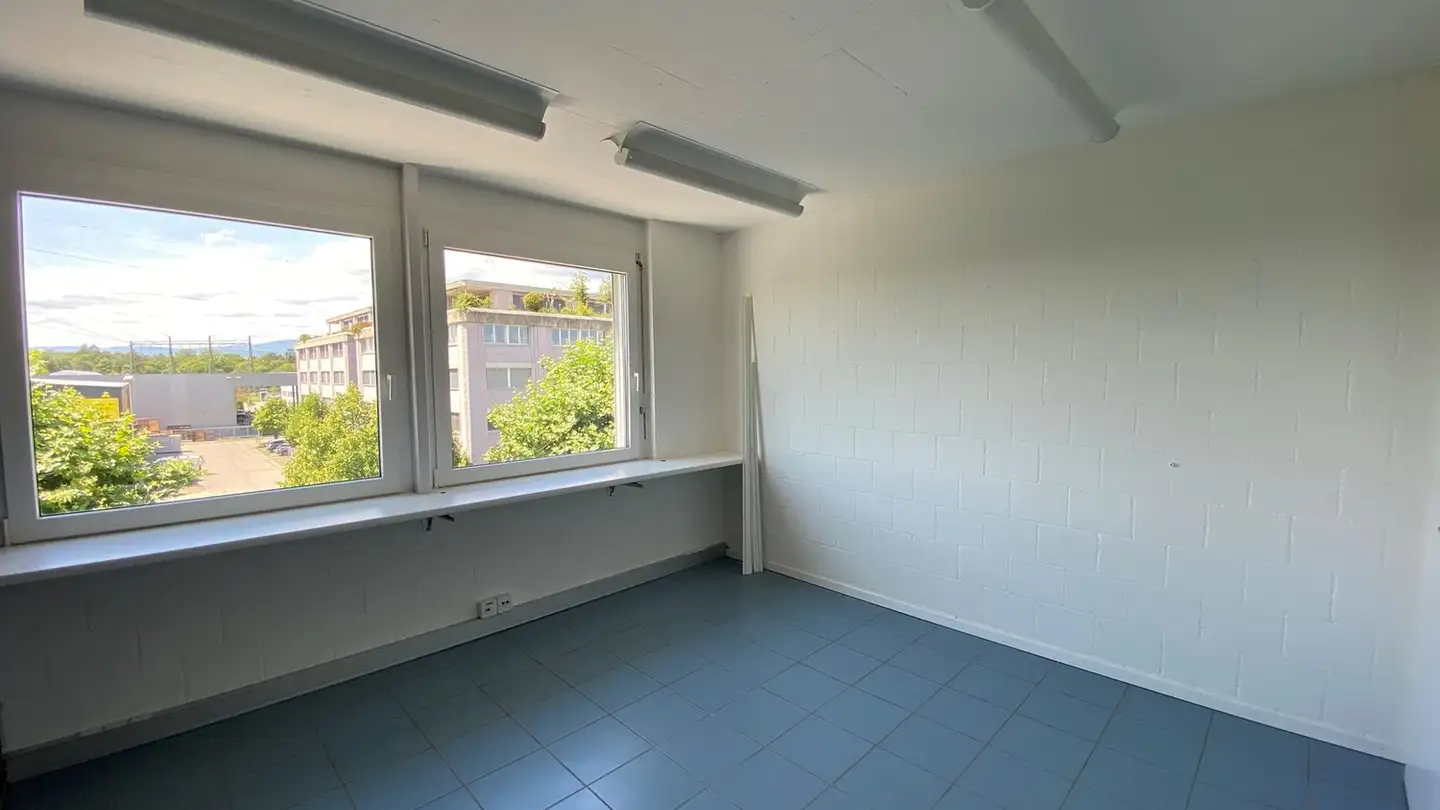 Industrieimmobilie mieten - Werkstrasse 71, 3250 Lyss - Foto 3