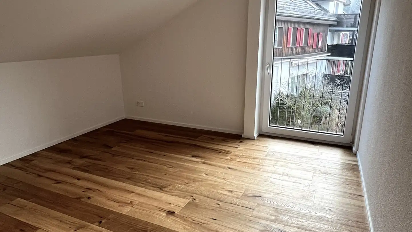 Wohnung mieten - Töbelistrasse 11, 8483 Kollbrunn - Foto 3