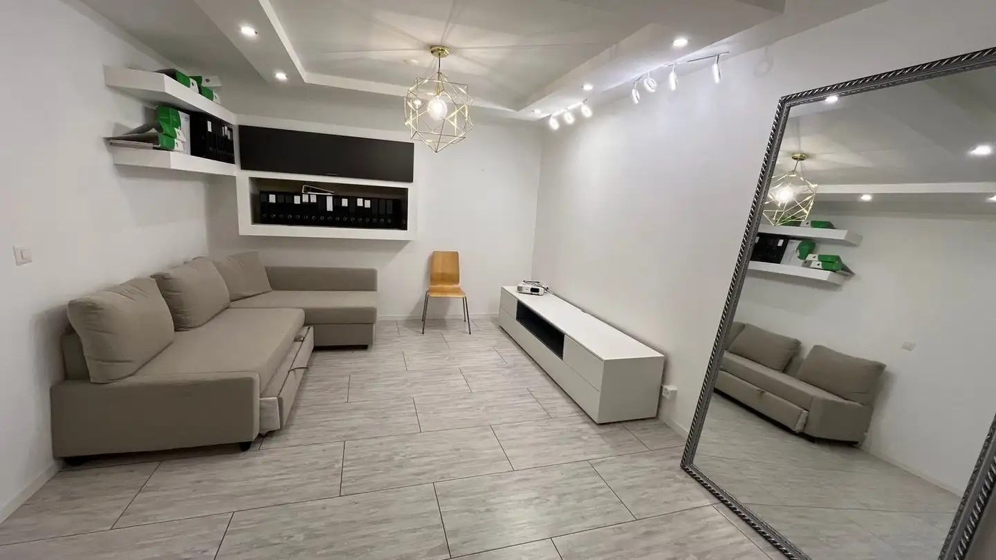 Spazio ufficio in affitto - Huebwiesenstrasse 20, 8954 Geroldswil