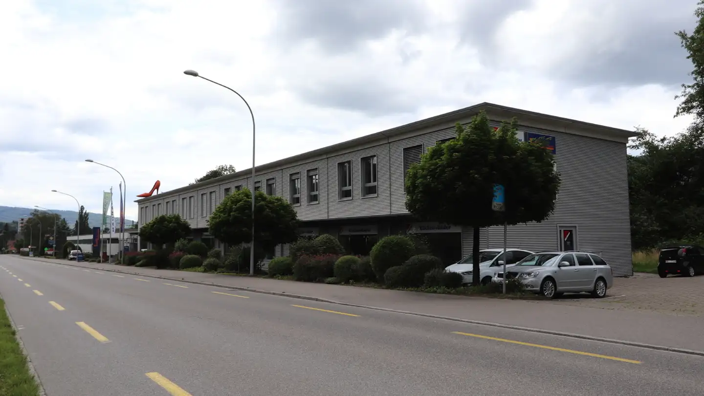Commercial for rent - Seetalgruebeweg 60, 5702 Niederlenz