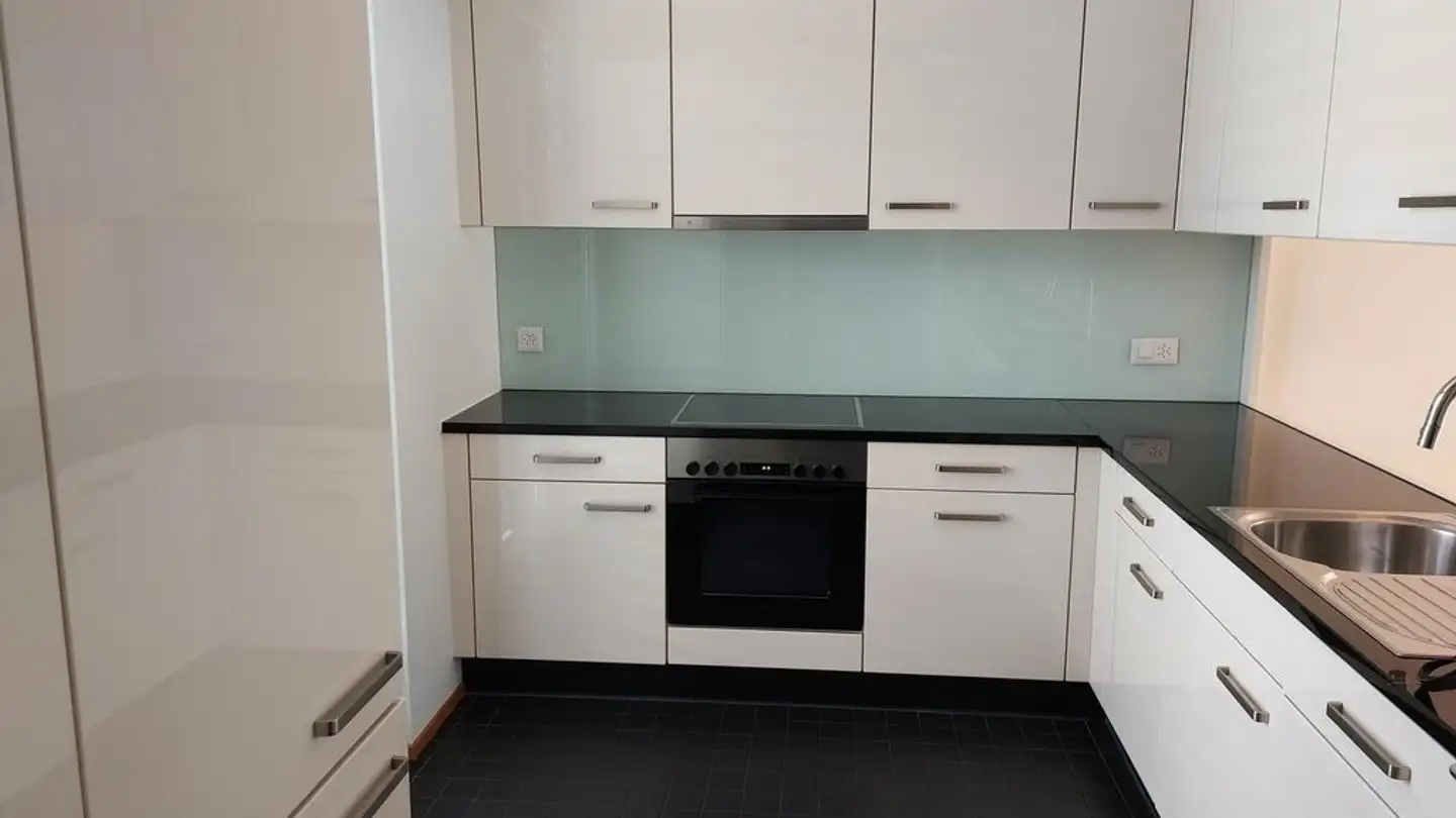 Apartment for rent - Muttenzerstrasse 71, 4133 Pratteln - Photo 2