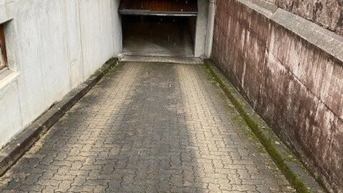 Parcheggio sotterraneo in affitto - Im Esterli, 4125 Riehen - Photo 2