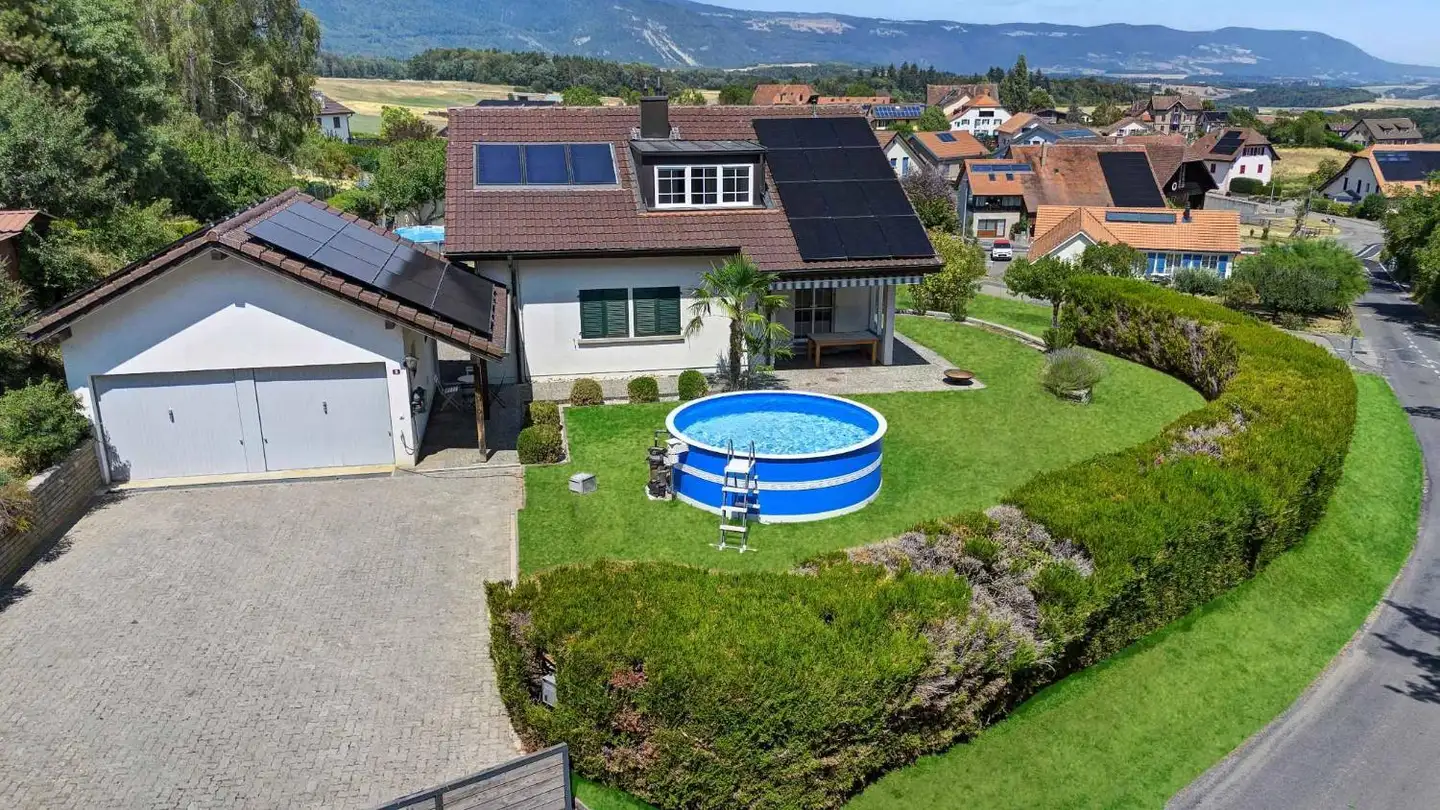 Villa for sale - 1354 Montcherand