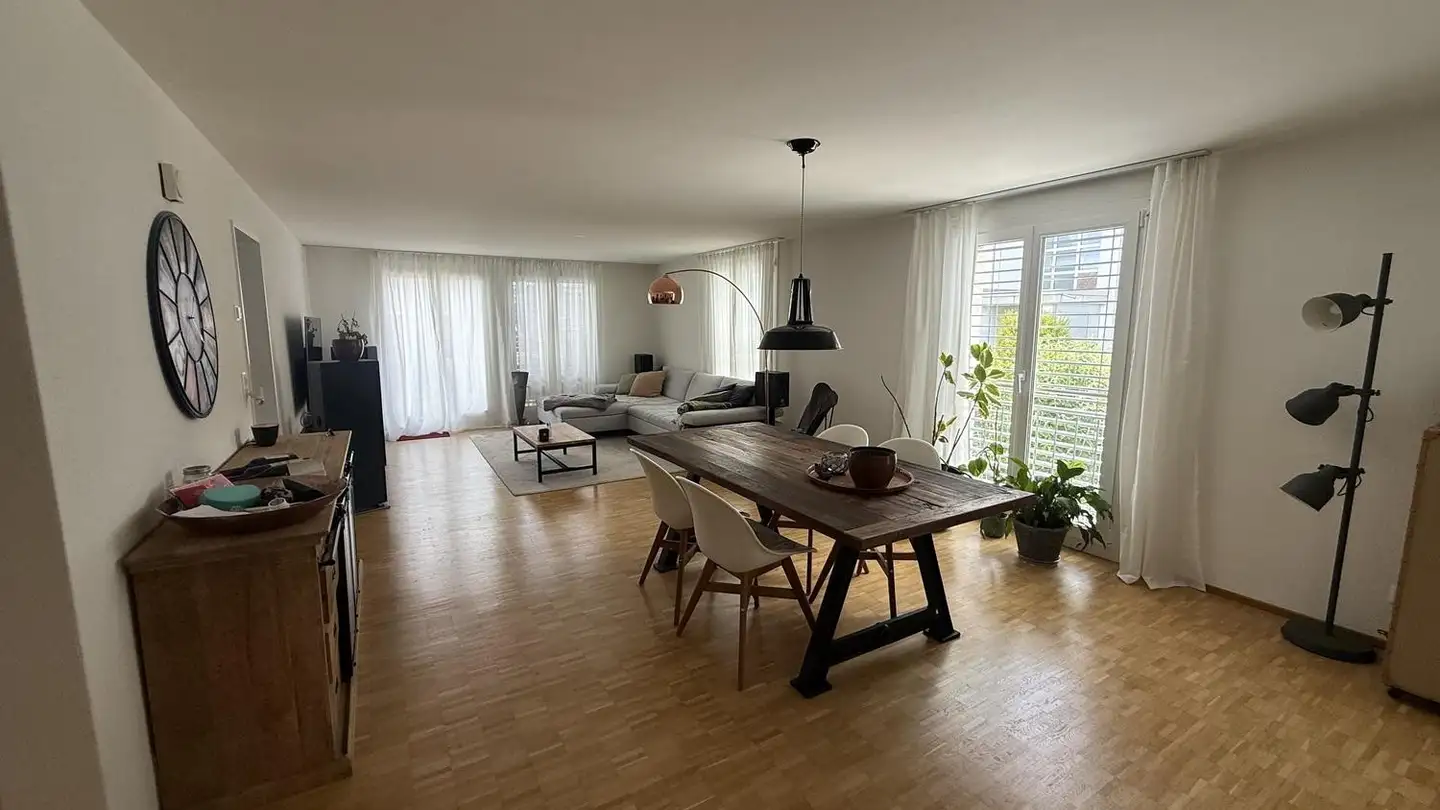 Appartement à louer - Bergstrasse 3, 8132 Hinteregg